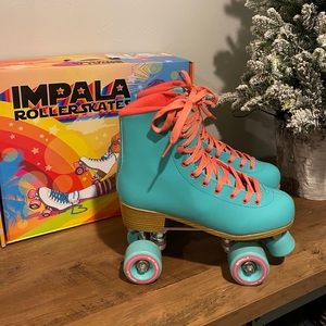 Impala Aqua and Pink Quad Roller Skate: Size 10